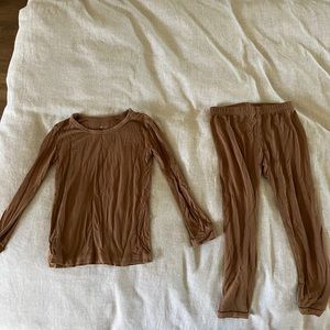 VGUC brown baby kyte bamboo pajamas